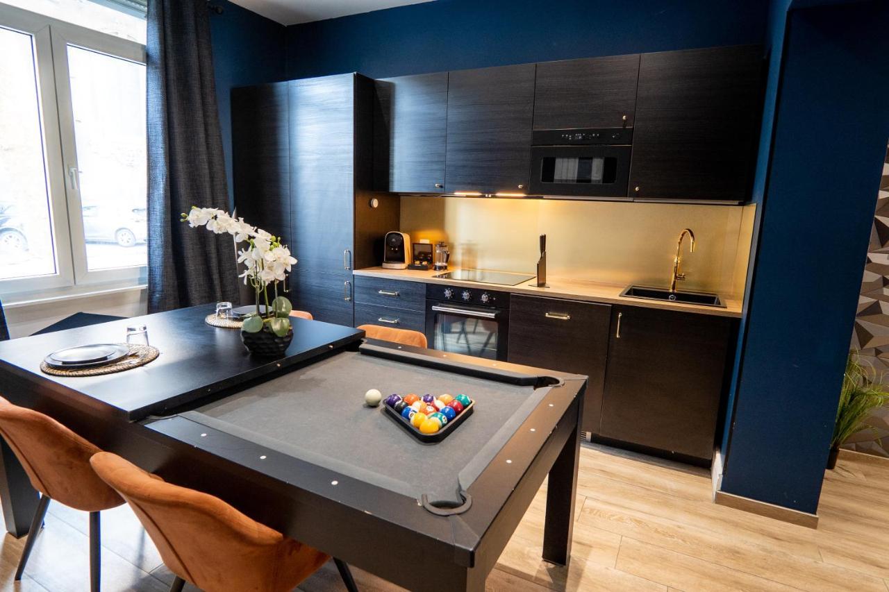 Capsule Temps Suspendu - Balneo, Home Cinema & Billard Valenciennes Bagian luar foto