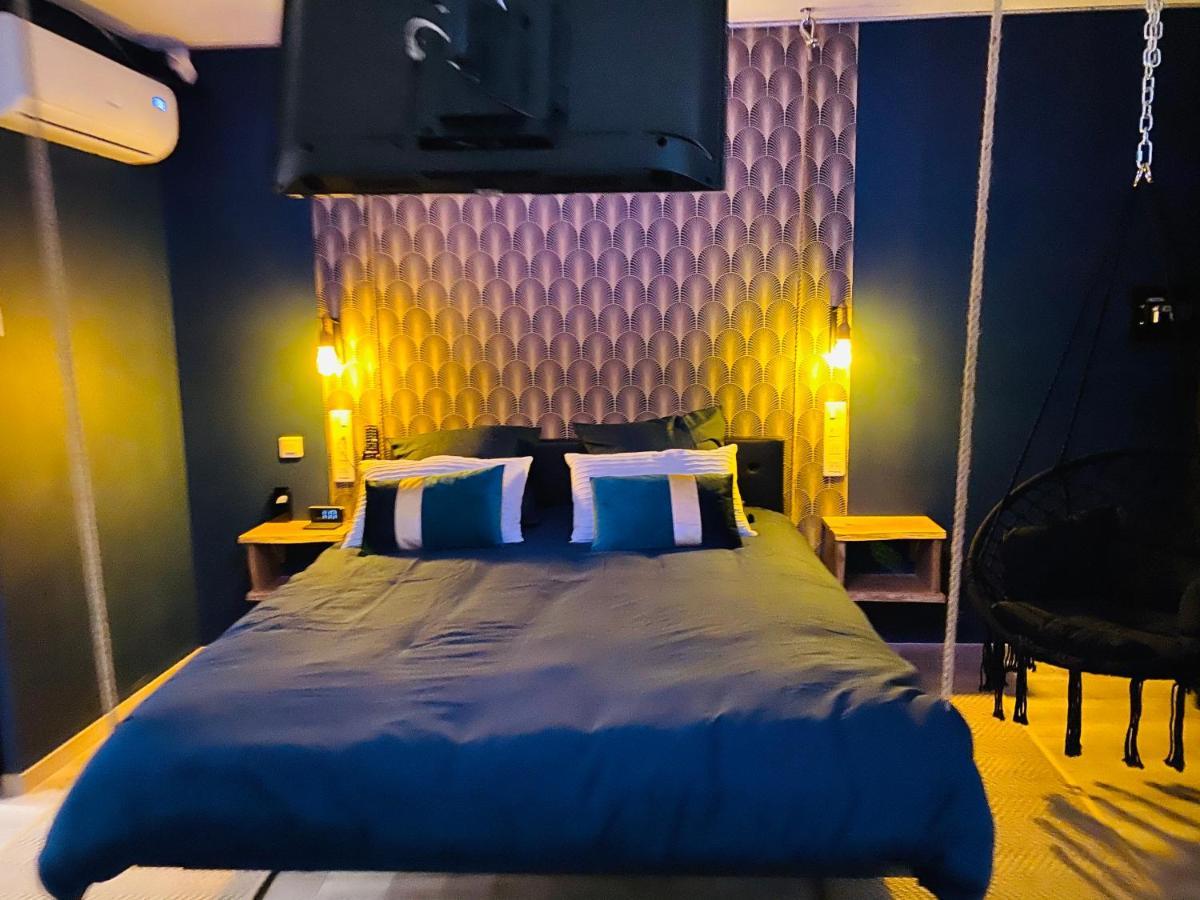 Capsule Temps Suspendu - Balneo, Home Cinema & Billard Valenciennes Bagian luar foto
