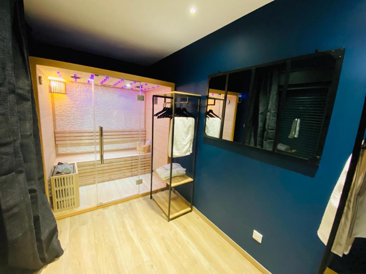 Capsule Temps Suspendu - Balneo, Home Cinema & Billard Valenciennes Bagian luar foto